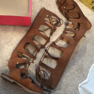 Cognac gladiator sandals